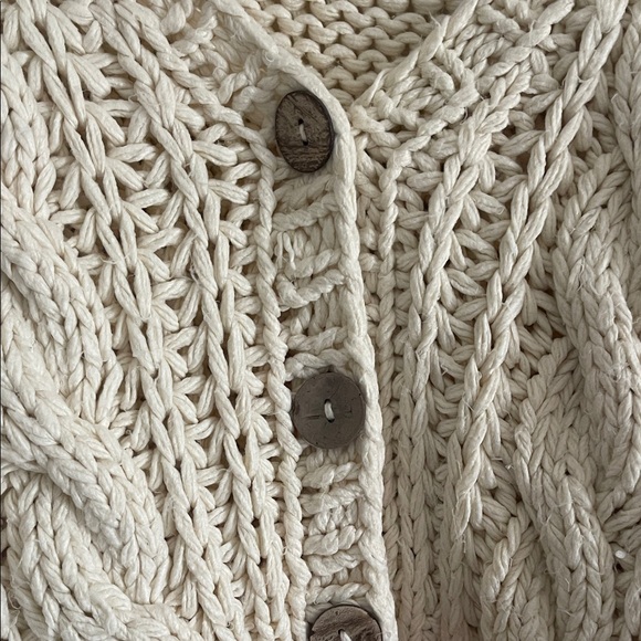 Chicwish Cream Cable Knit Cardigan - Picture 4 of 5